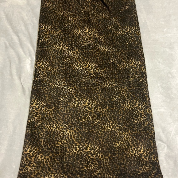 Michael Kors Leopard Print Maxi Scarf - Picture 1 of 5